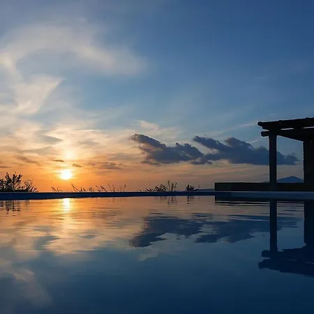 Stylish Mykonian Semi-private Huge Pool Apartmán *