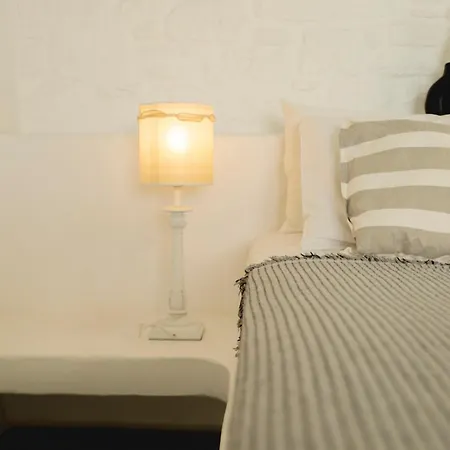 Stylish Mykonian Semi-private Huge Pool Apartmán Houlakia (Mykonos)