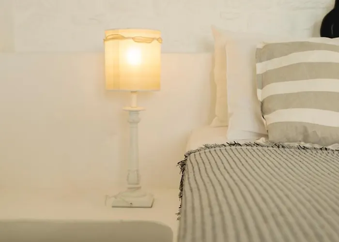 Stylish Mykonian Semi-private Huge Pool Daire Houlakia (Mykonos)