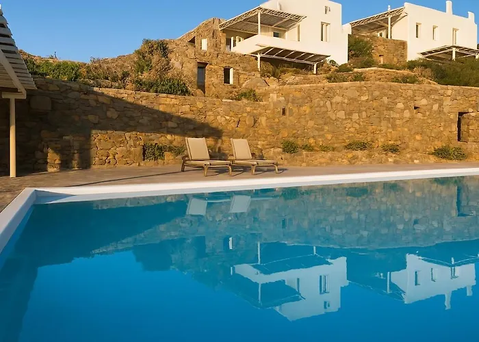 Stylish Mykonian Semi-private Huge Pool Appartement