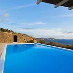 Stylish Mykonian Semi-private Huge Pool Daire Houlakia (Mykonos)